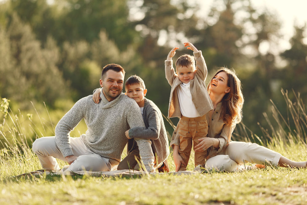 family play outside