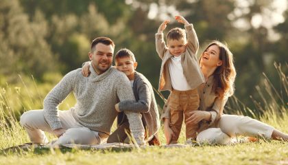 family play outside